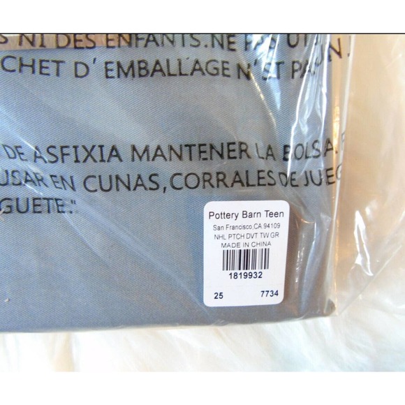 NEW Pottery Barn Gray NHL Patch Ready DUVET COVER Twin TwinXL 100% Cotton - Picture 2 of 6